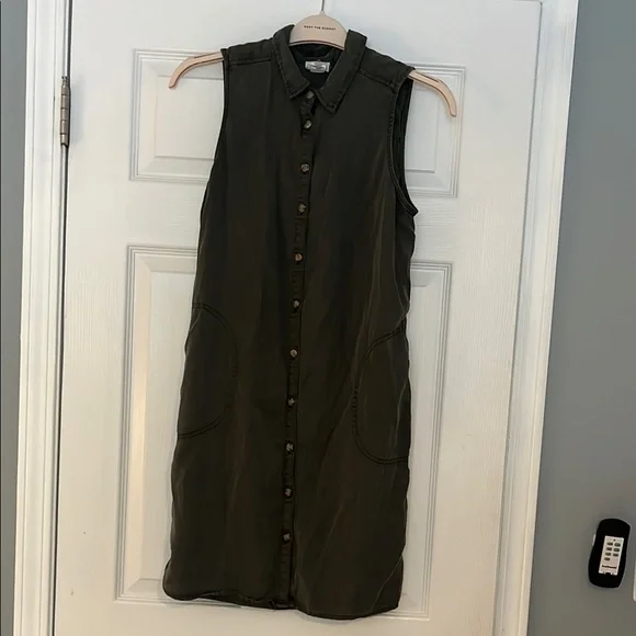 Nicole Miller | Dresses | Nicole Miller Green Sleeveless Nicole Miller | Dresses | Nicole Miller Green Sleeveless